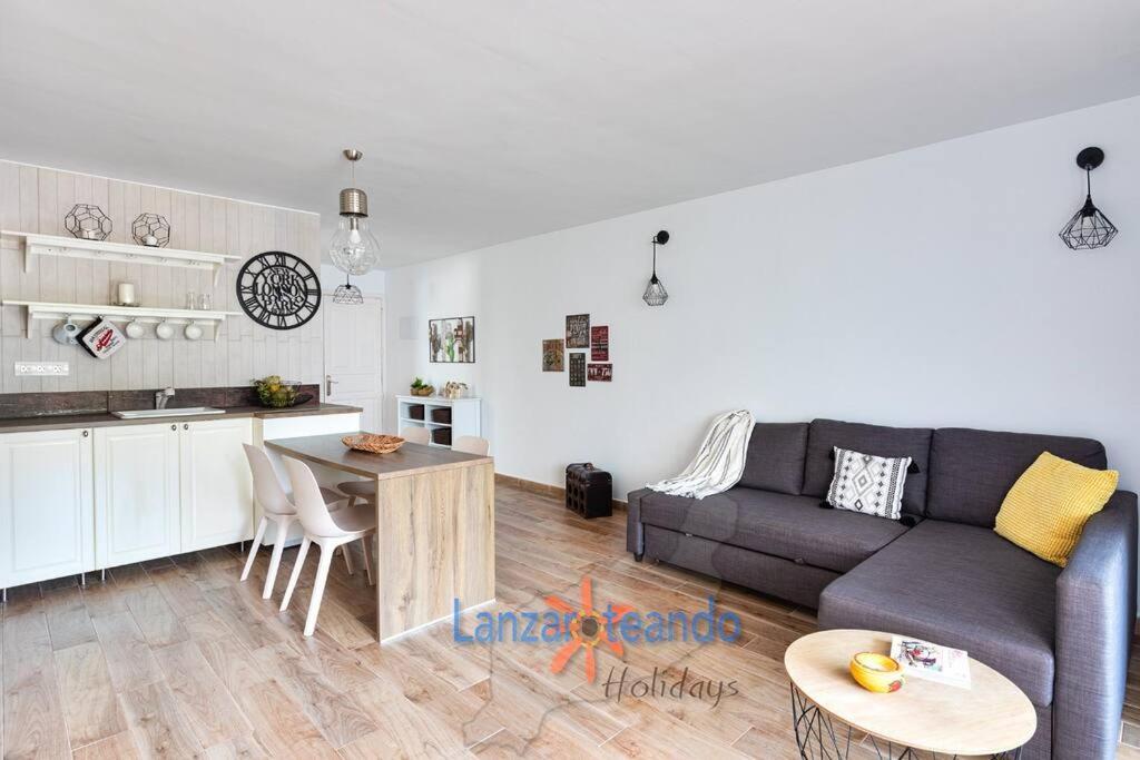 Vivienda Vacacional Cactus Коста-Тегисе Экстерьер фото